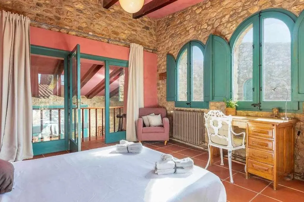 Gran Casa De Piedra En Alt Emporda Villa Saus